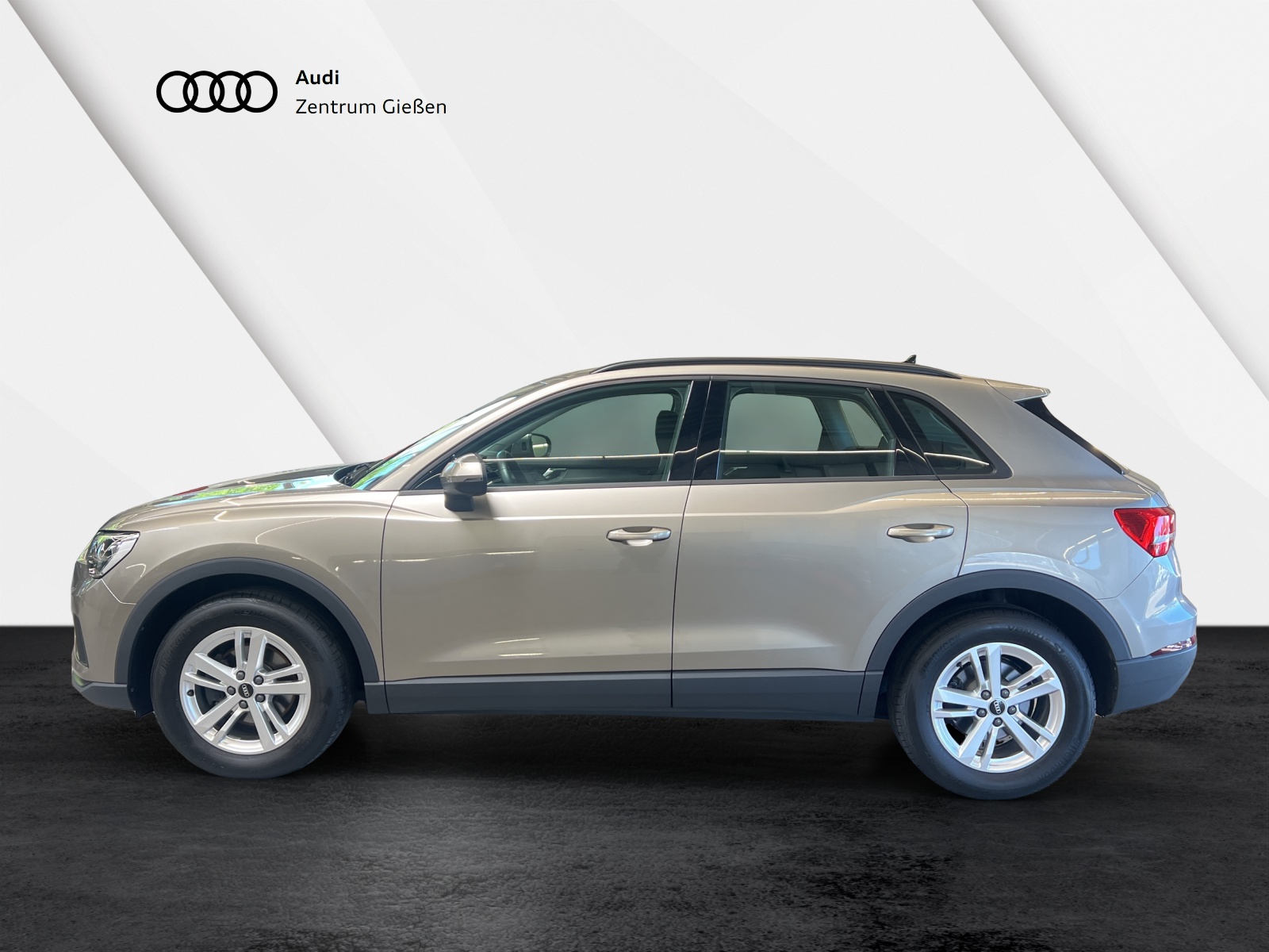 Q3 35 TDI quattro AHK MMI Navi Plus Einparkhilfe plus