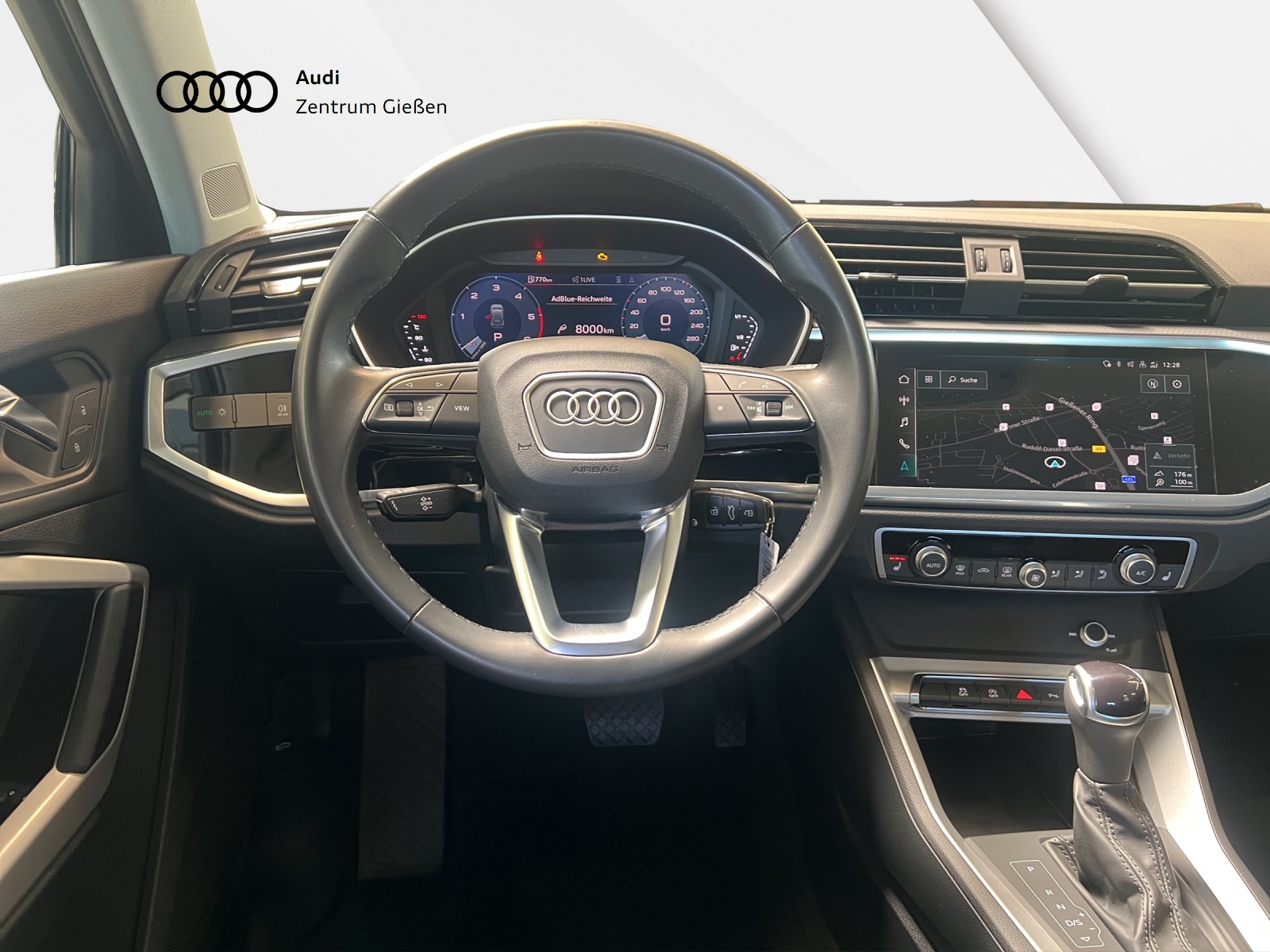 Q3 35 TDI quattro AHK MMI Navi Plus Einparkhilfe plus