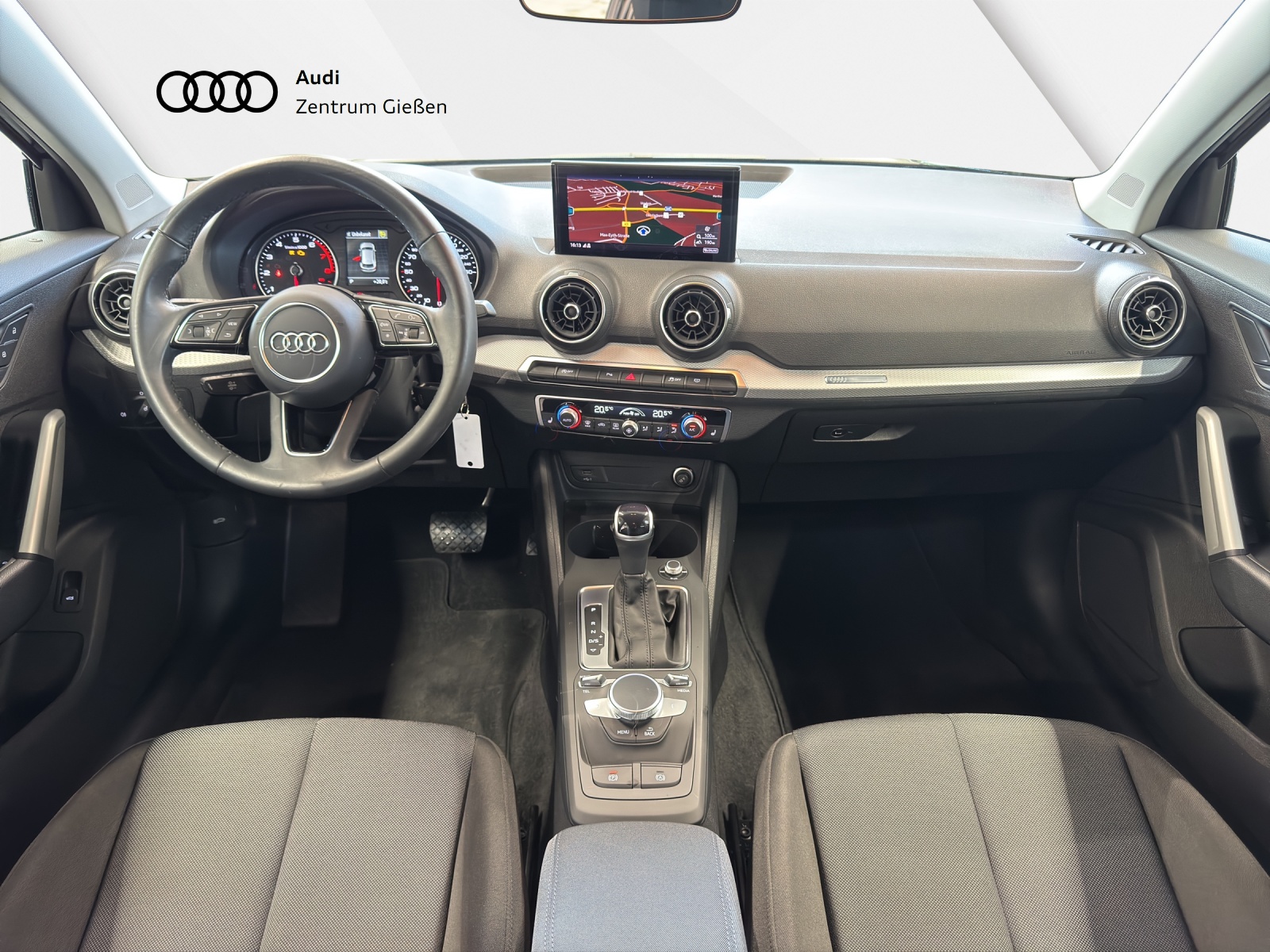 Q2 35 TFSI S-tronic advanced black LED Navi Assistenzpaket