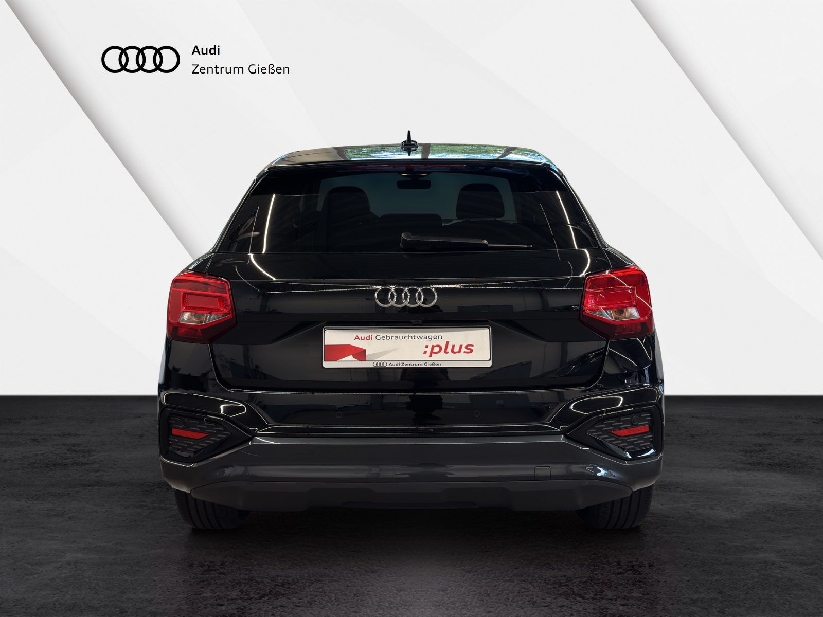 Q2 35 TFSI S-tronic advanced black LED Navi Assistenzpaket