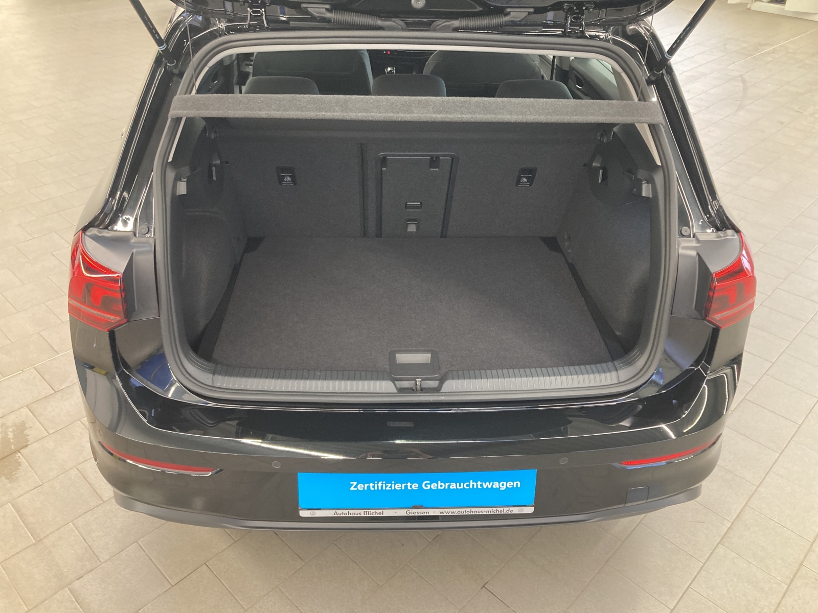 Golf 8 TSI Life Navi TravelAssist