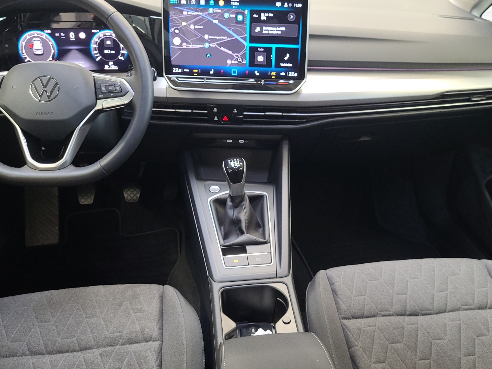 Golf 8 1.5 TSI Life LED Navi TravelAssist