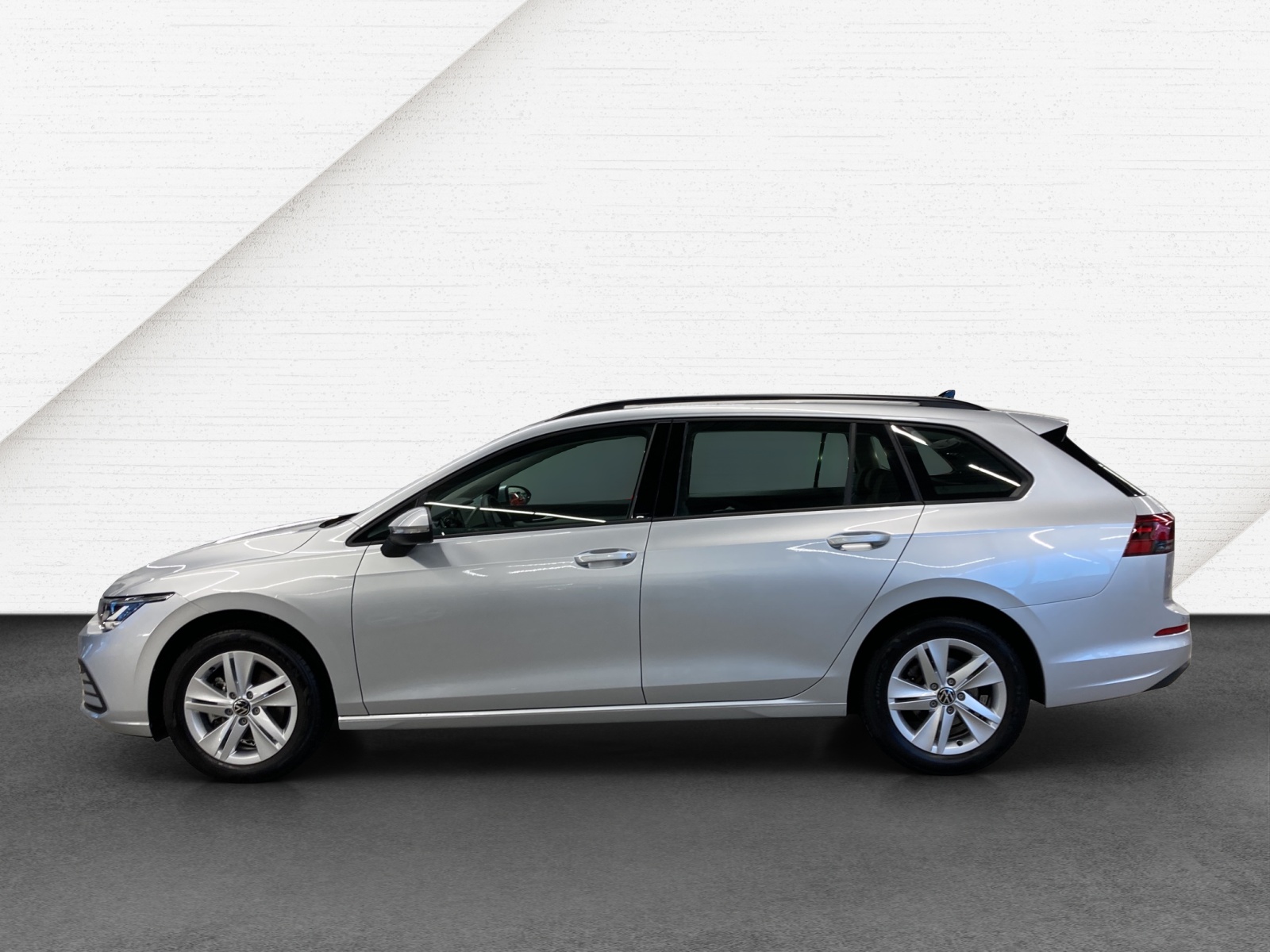 Golf 8 Variant eTSI DSG Life Navi TravelAssist