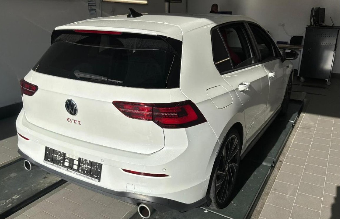 Golf 8 TSI DSG GTI Black Style IQ-Light Harman-Kardon Navi