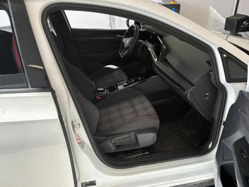 Golf 8 TSI DSG GTI Black Style IQ-Light Harman-Kardon Navi