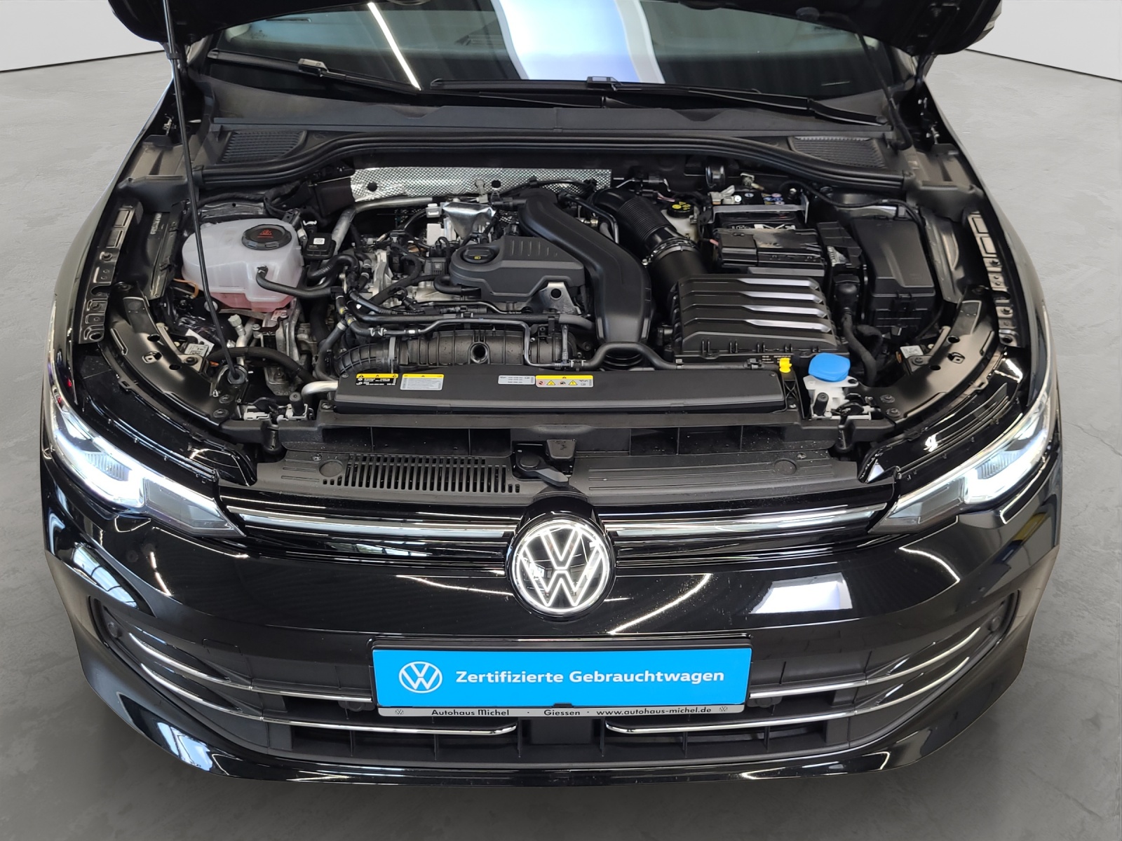 Golf 8 eTSI DSG Energy LED-Plus ACC Navi AHK Kamera