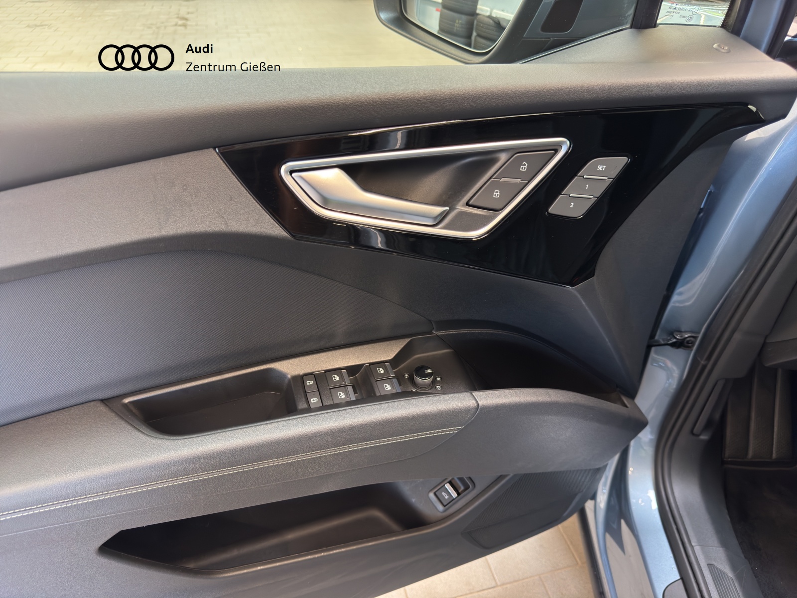 Q4 e-tron Sportback 50 quattro S line Black AHK MATRIX PANO Navi