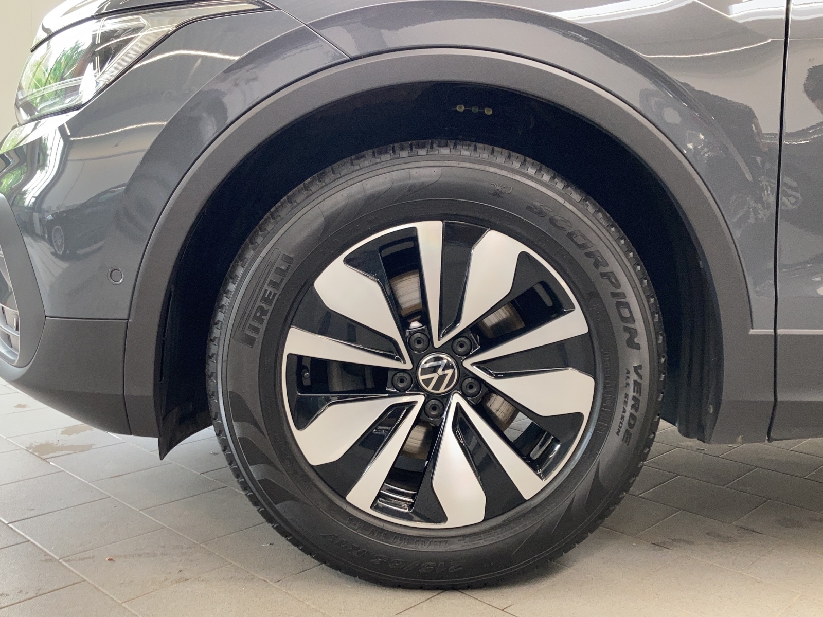 Tiguan 1.5 TSI DSG Move LED TravelAssist Navi Rückkamera