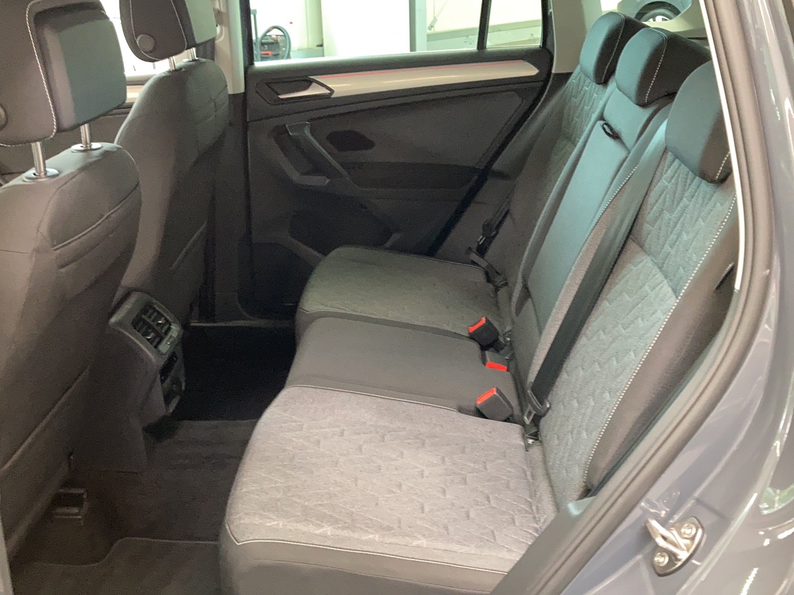 Tiguan 1.5 TSI DSG Move LED TravelAssist Navi Rückkamera