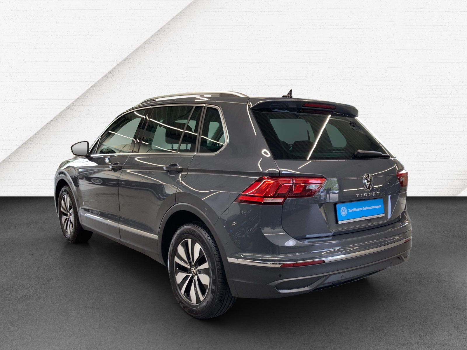 Tiguan 1.5 TSI DSG Move LED TravelAssist Navi Rückkamera