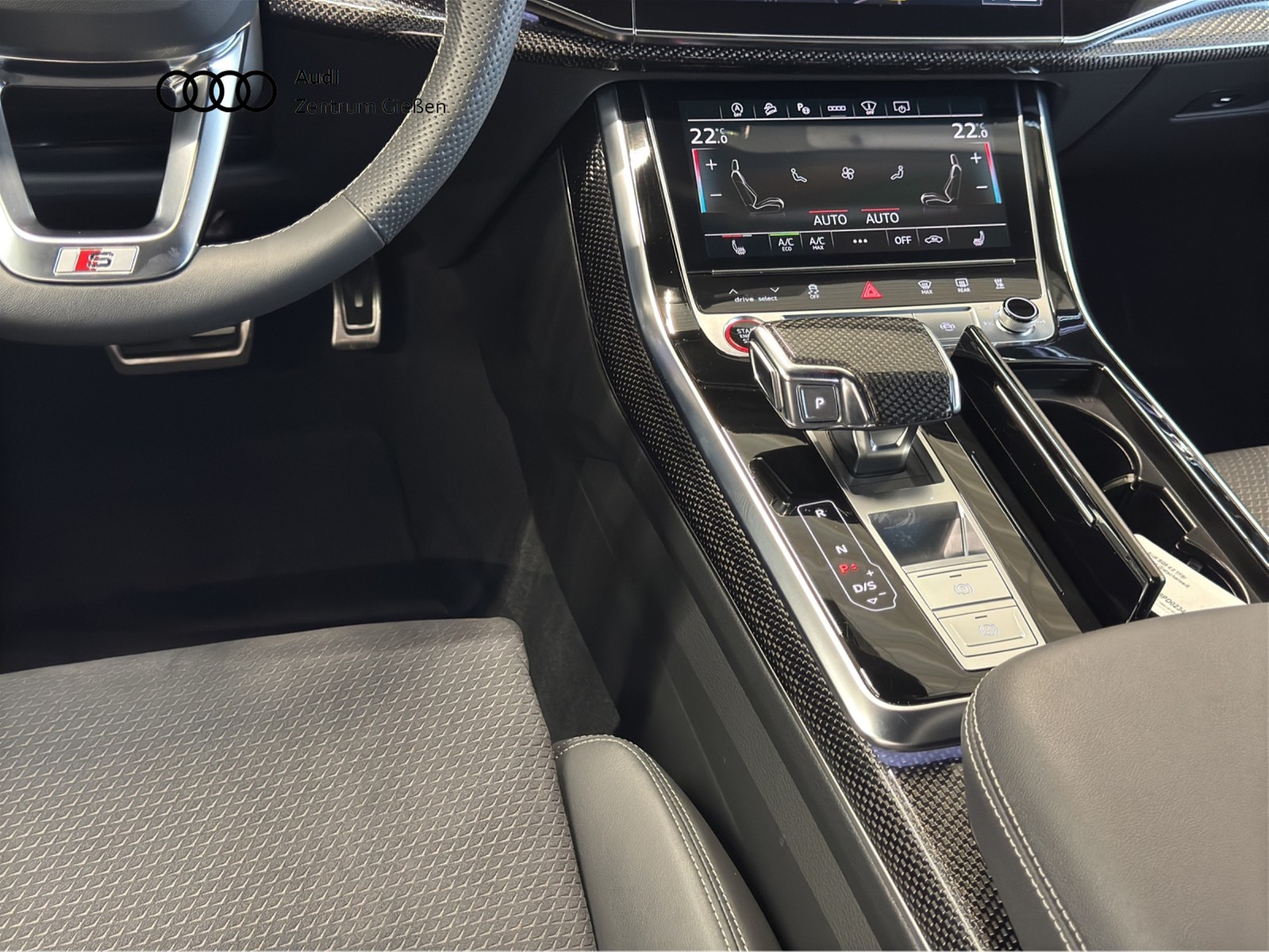 SQ8 4.0 TFSI quattro competition plus Carbon HuD B&O Standheizung
