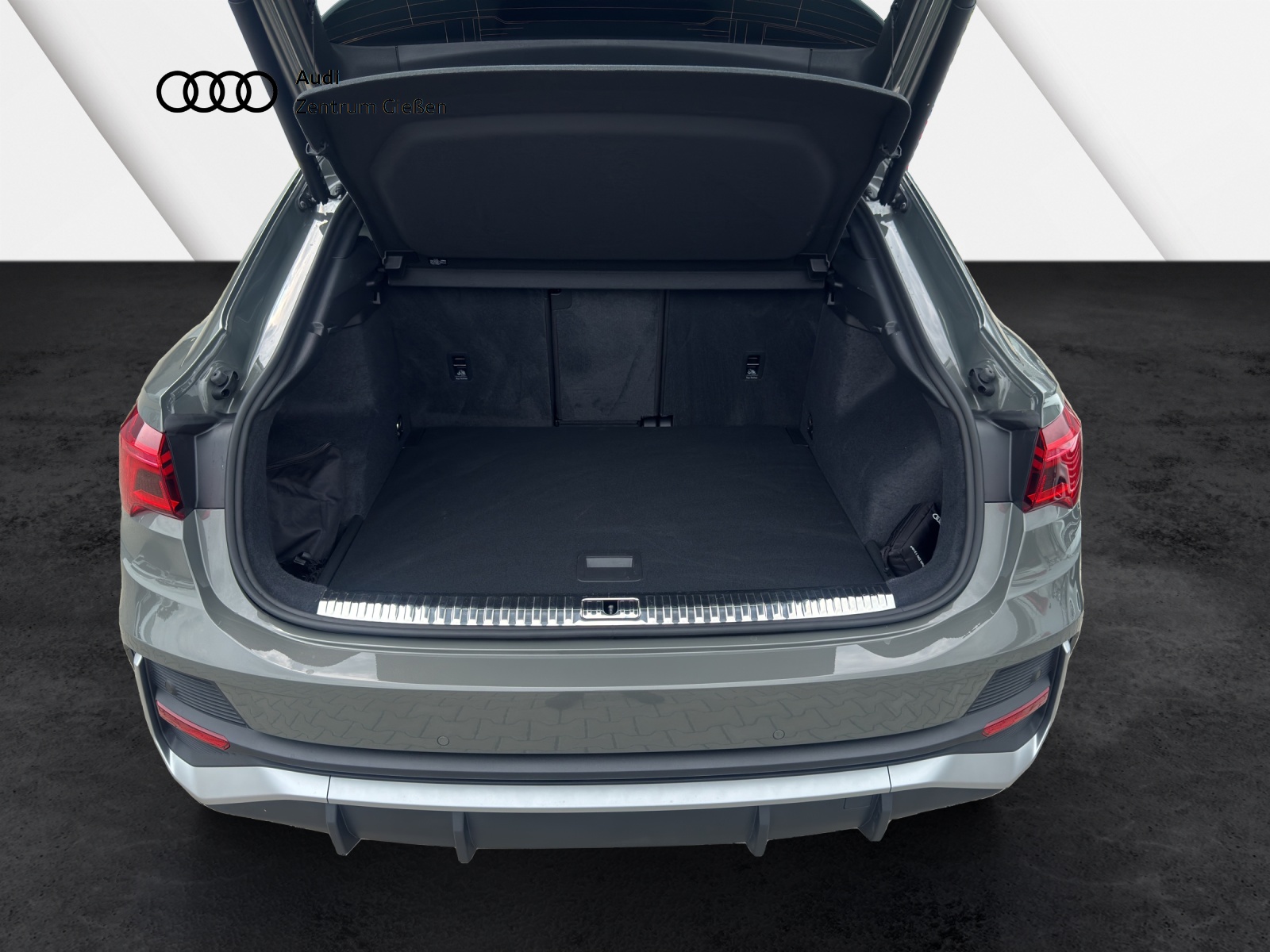 Q3 Sportback 40 TDI quattro S line MATRIX AHK NAVI KAMERA