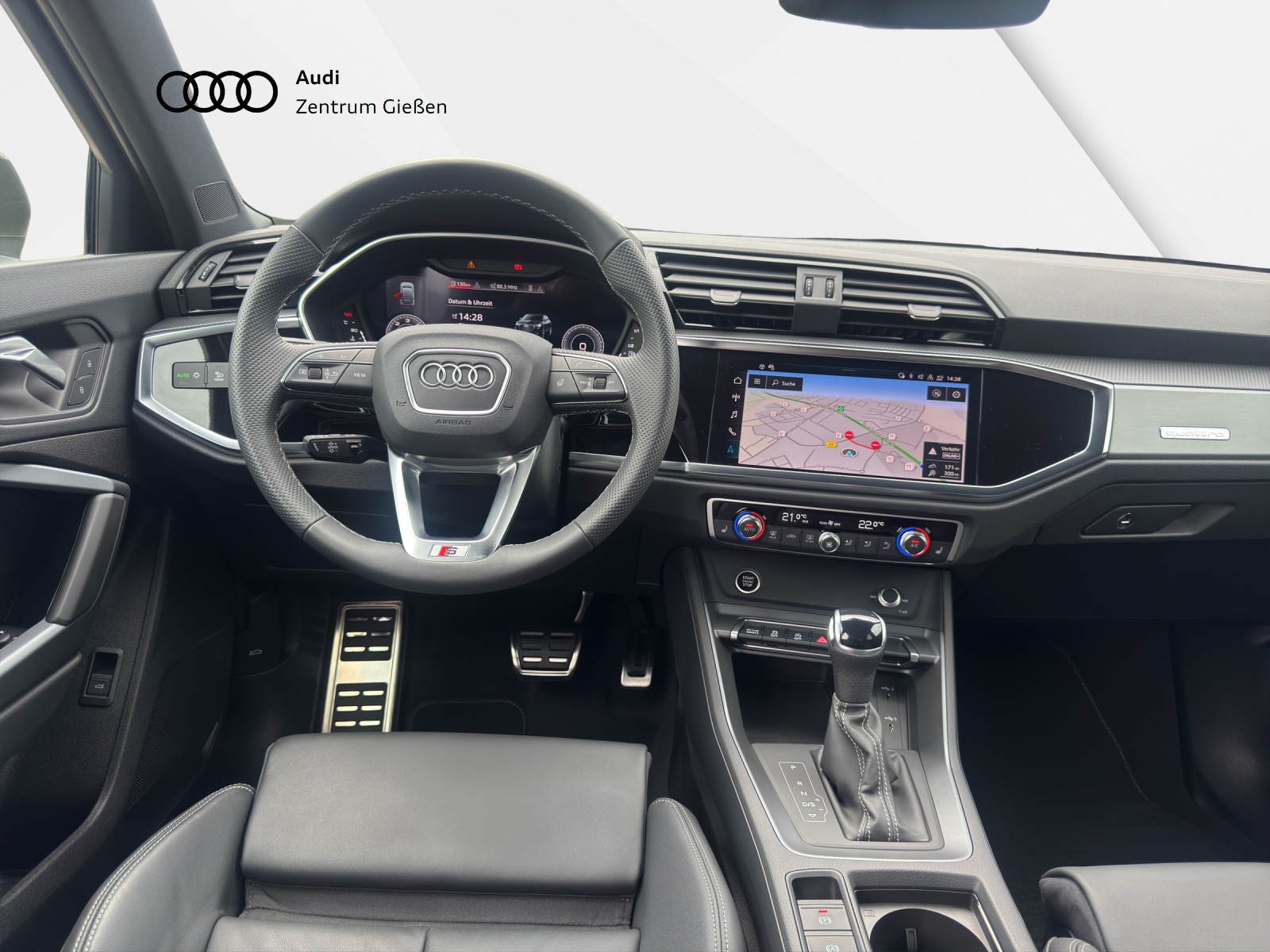 Q3 Sportback 40 TDI quattro S line MATRIX AHK NAVI KAMERA