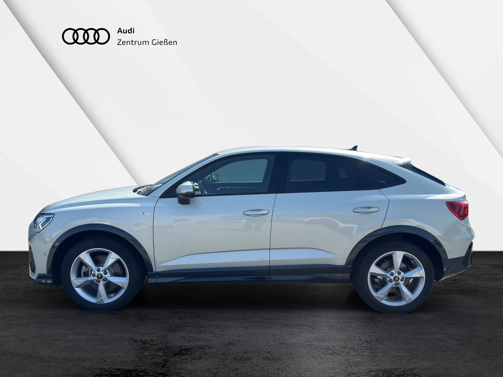 Q3 Sportback 40 TDI quattro S line Black MATRIX SONOS AHK
