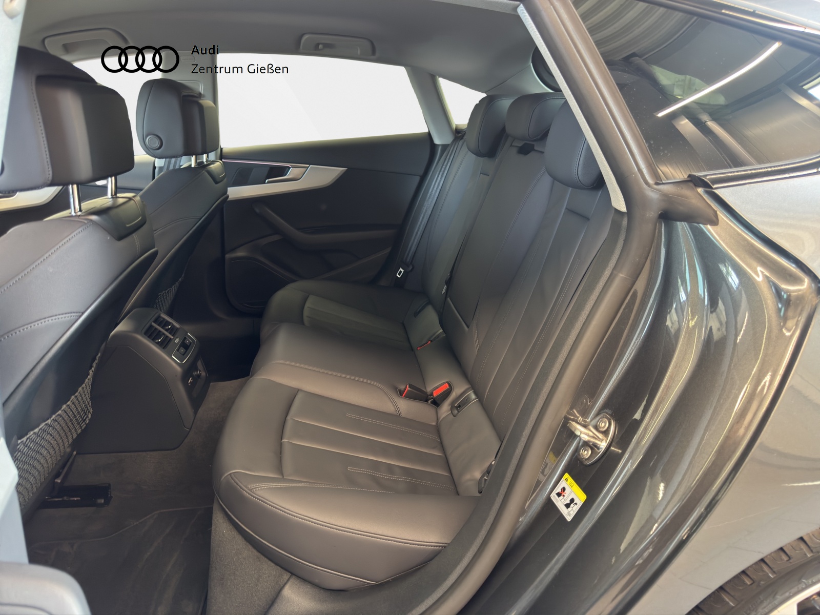 A5 Sportback 40 TFSI quattro S line Black Matrix Businesspaket