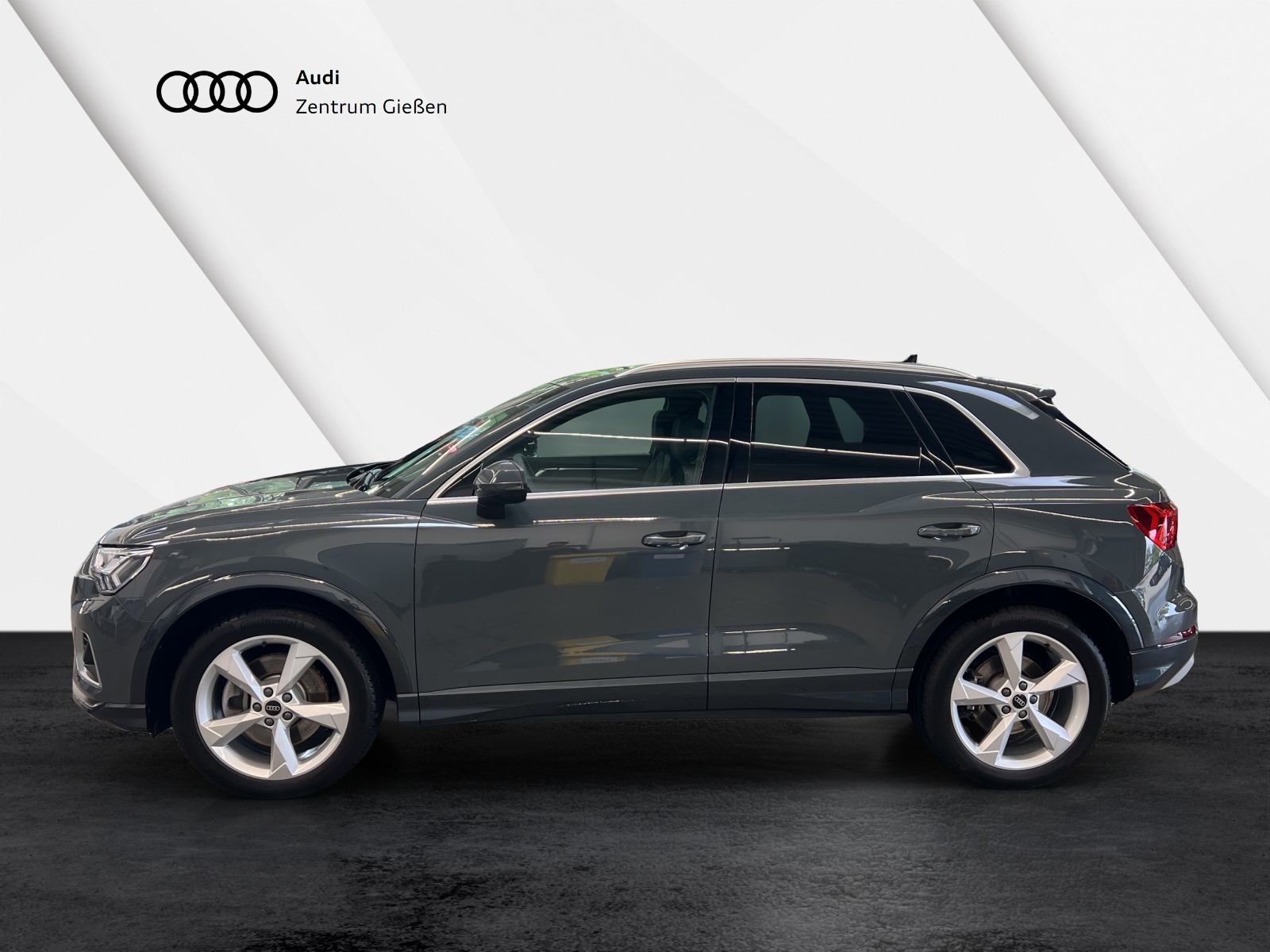 Q3 40 TFSI quattro advanced S line MATRIX PANO AHK Standheizung