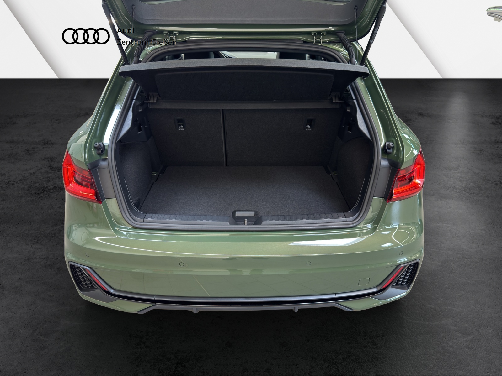 A1 Sportback 30 TFSI S-tronic S line Black SONOS LED Assistenzpaket