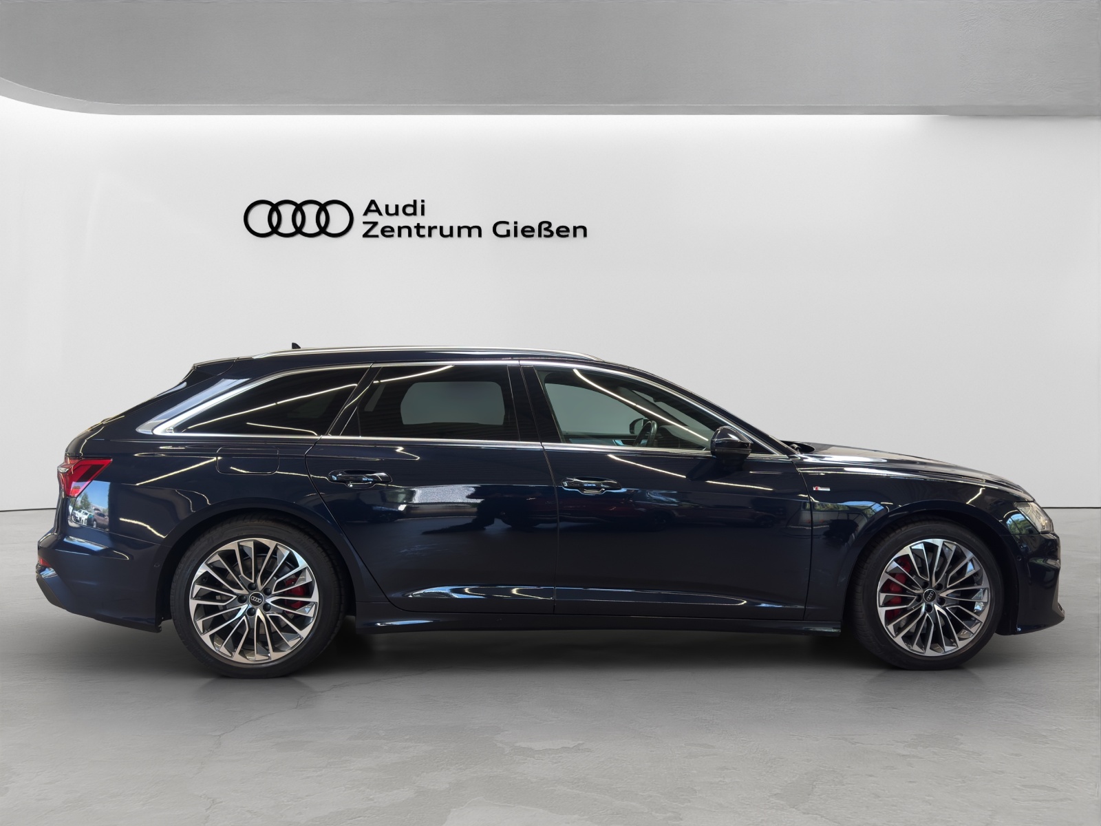 A6 Avant 55 TFSI e quattro S line AHK Matrix-LED