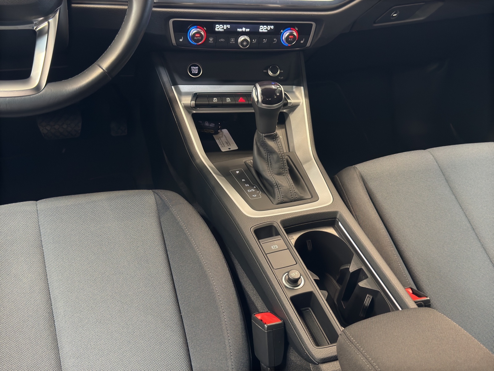 Q3 35 TDI S-tronic S line Black LED Navi Kamera