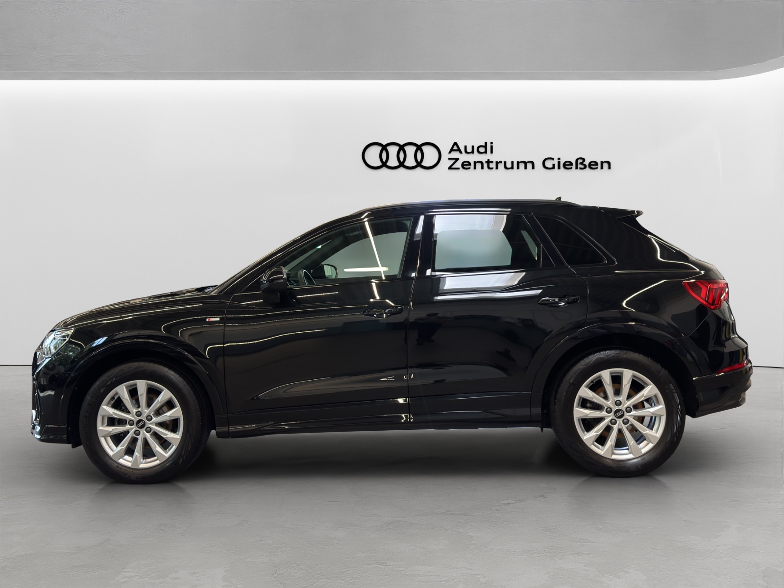 Q3 35 TDI S-tronic S line Black LED Navi Kamera