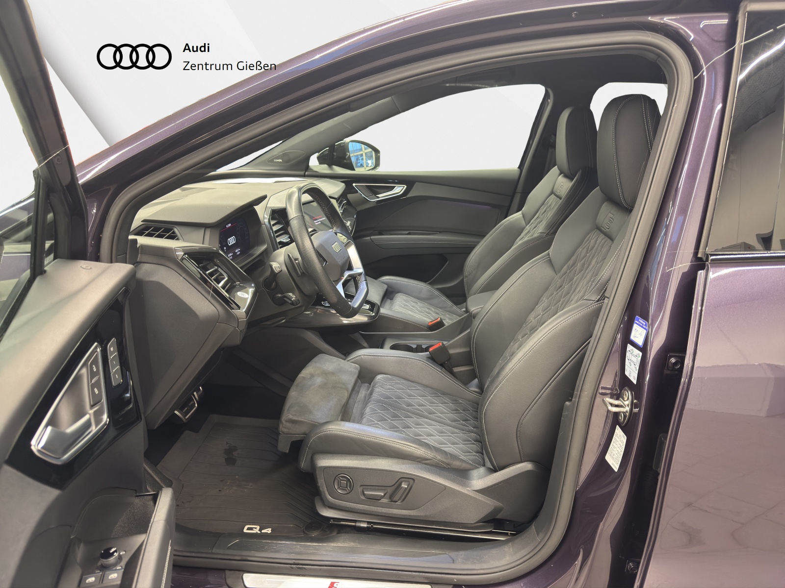 Q4 e-tron Sportback 40 S line Black Matrix-LED SONOS Navi