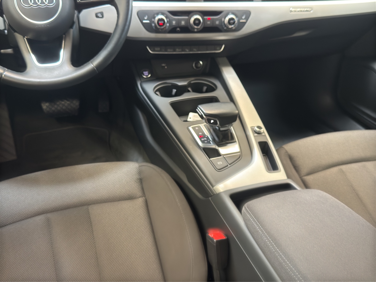 A4 Avant 40 TDI quattro advanced LED Navi Parkassistent