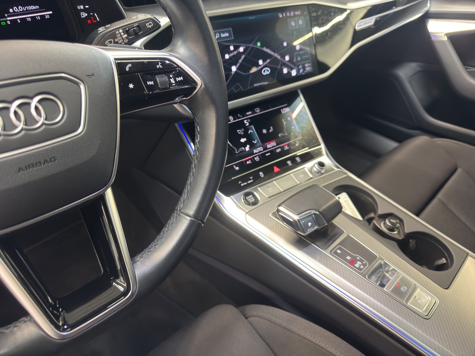 A6 Avant 40 TDI quattro S line Black Pano Matrix-LED