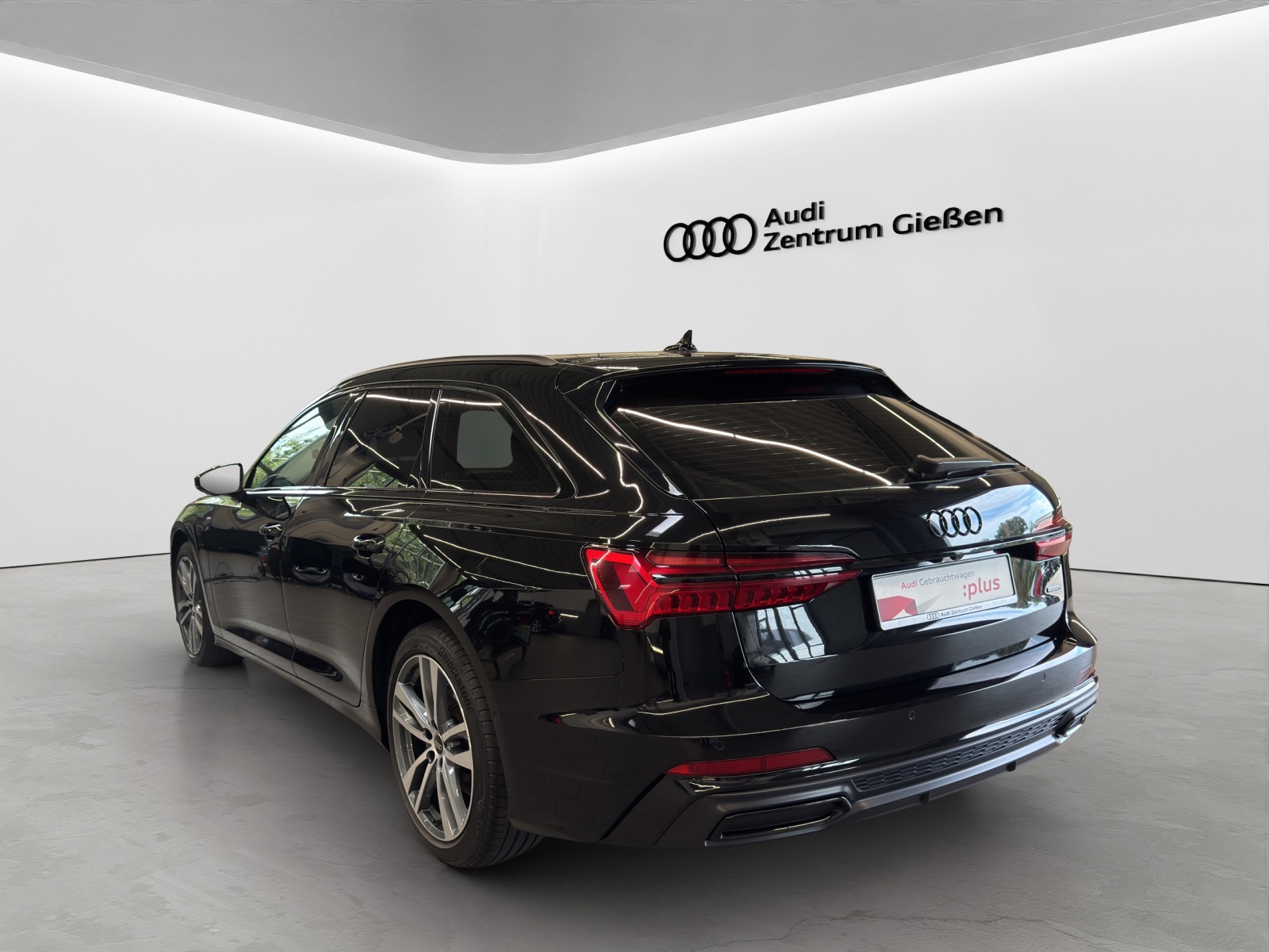 A6 Avant 40 TDI quattro S line Black Pano Matrix-LED