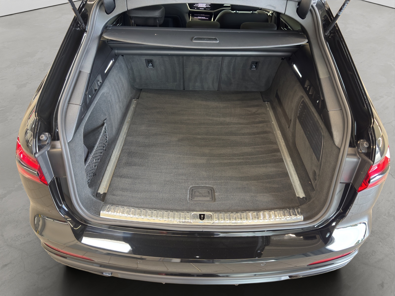 A6 Avant 40 TDI quattro S line Black Pano Matrix-LED