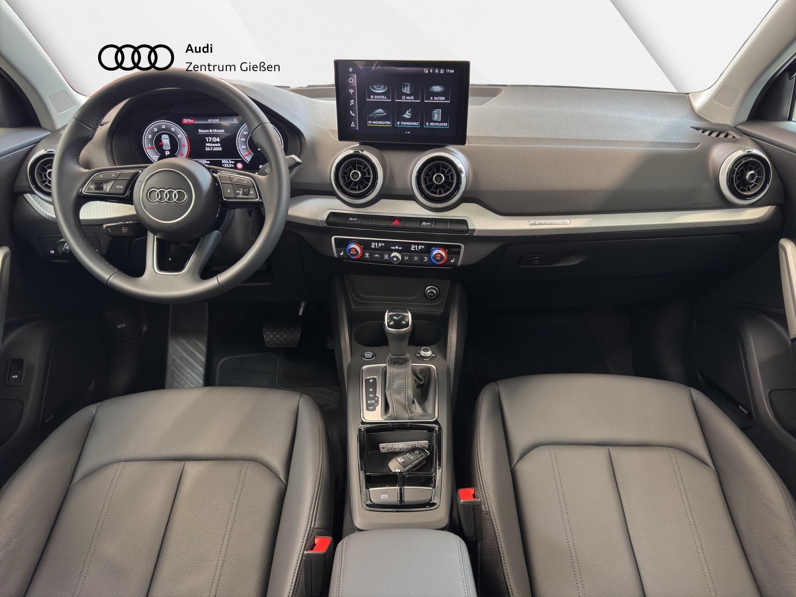 Q2 40 TFSI quattro S line PANO SONOS LED
