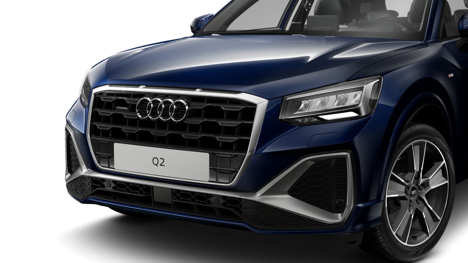 Q2 40 TFSI quattro S line PANO SONOS LED