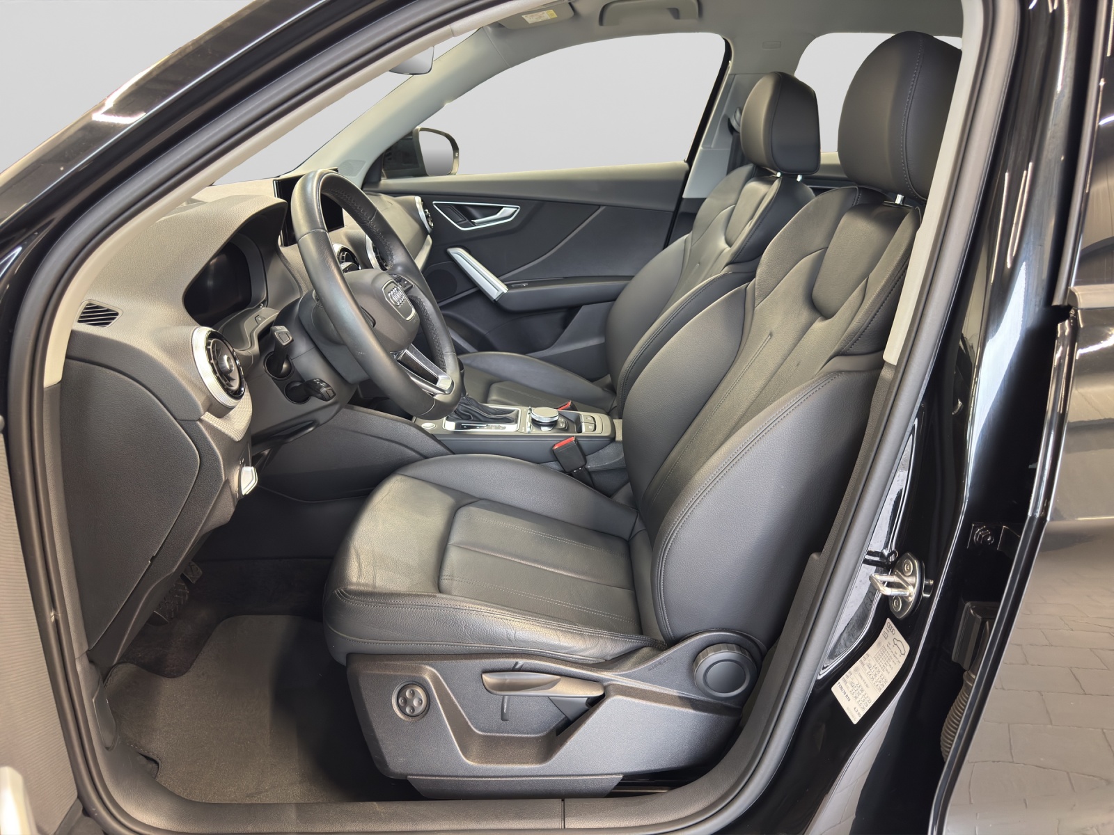 Q2 35 TFSI S-tronic advanced LED Navi Kamera