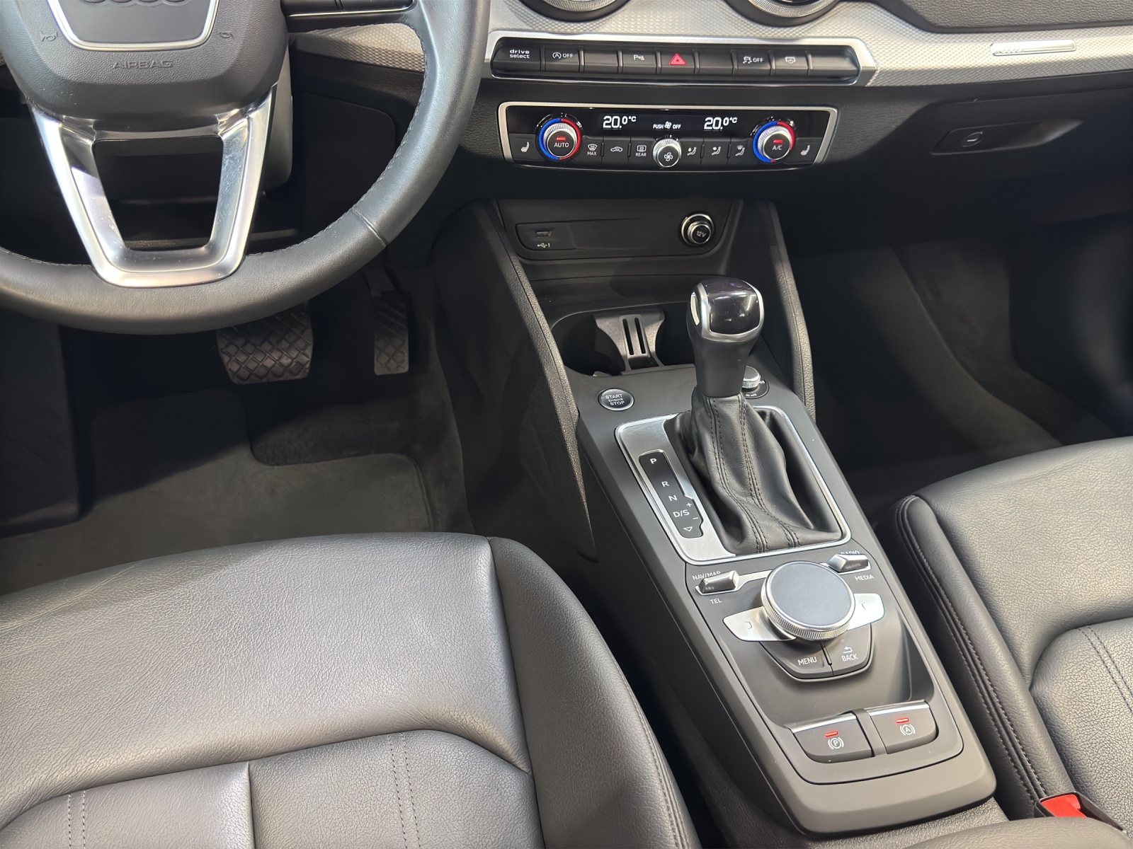 Q2 35 TFSI S-tronic advanced LED Navi Kamera