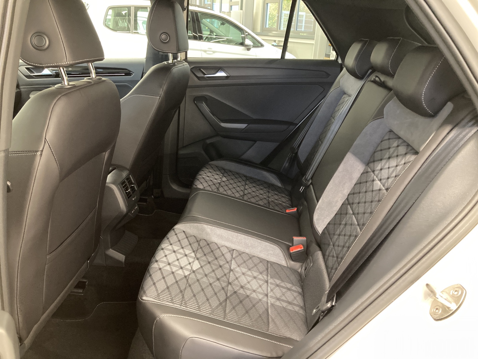 T-Roc TSI DSG R-Line