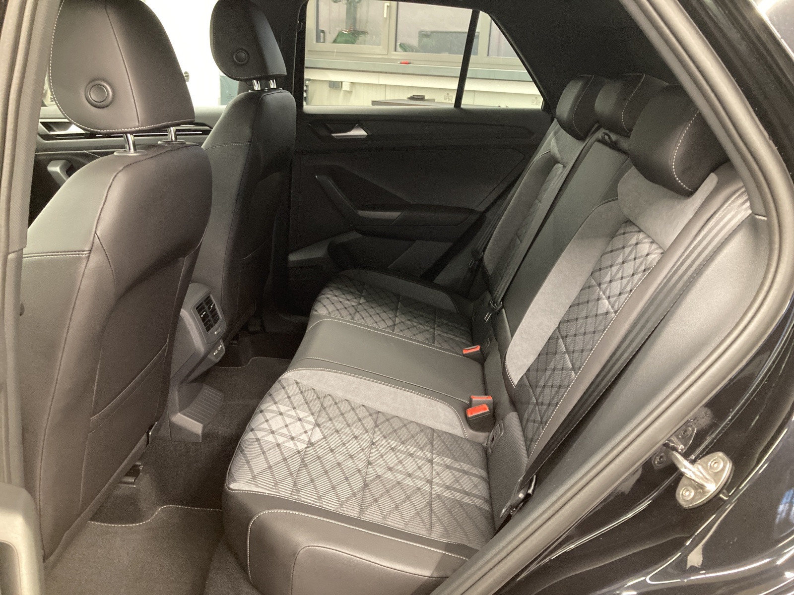 T-Roc TSI DSG R-Line