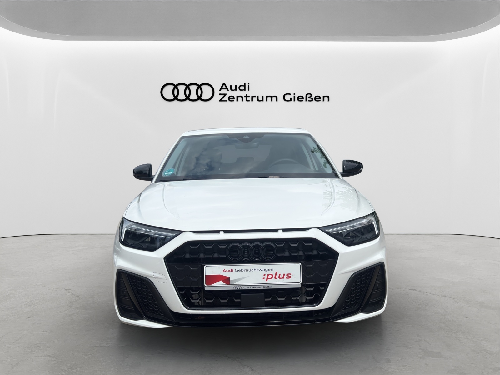 A1 Sportback 25 TFSI S-tronic S line Black LED Kamera smartphone interface