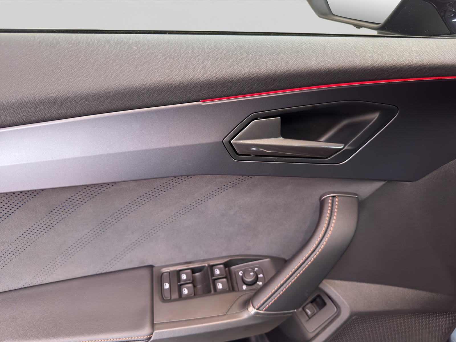 Formentor 2.0 TSI 4Drive DSG VZ AHK Pano Matrix-LED Navi