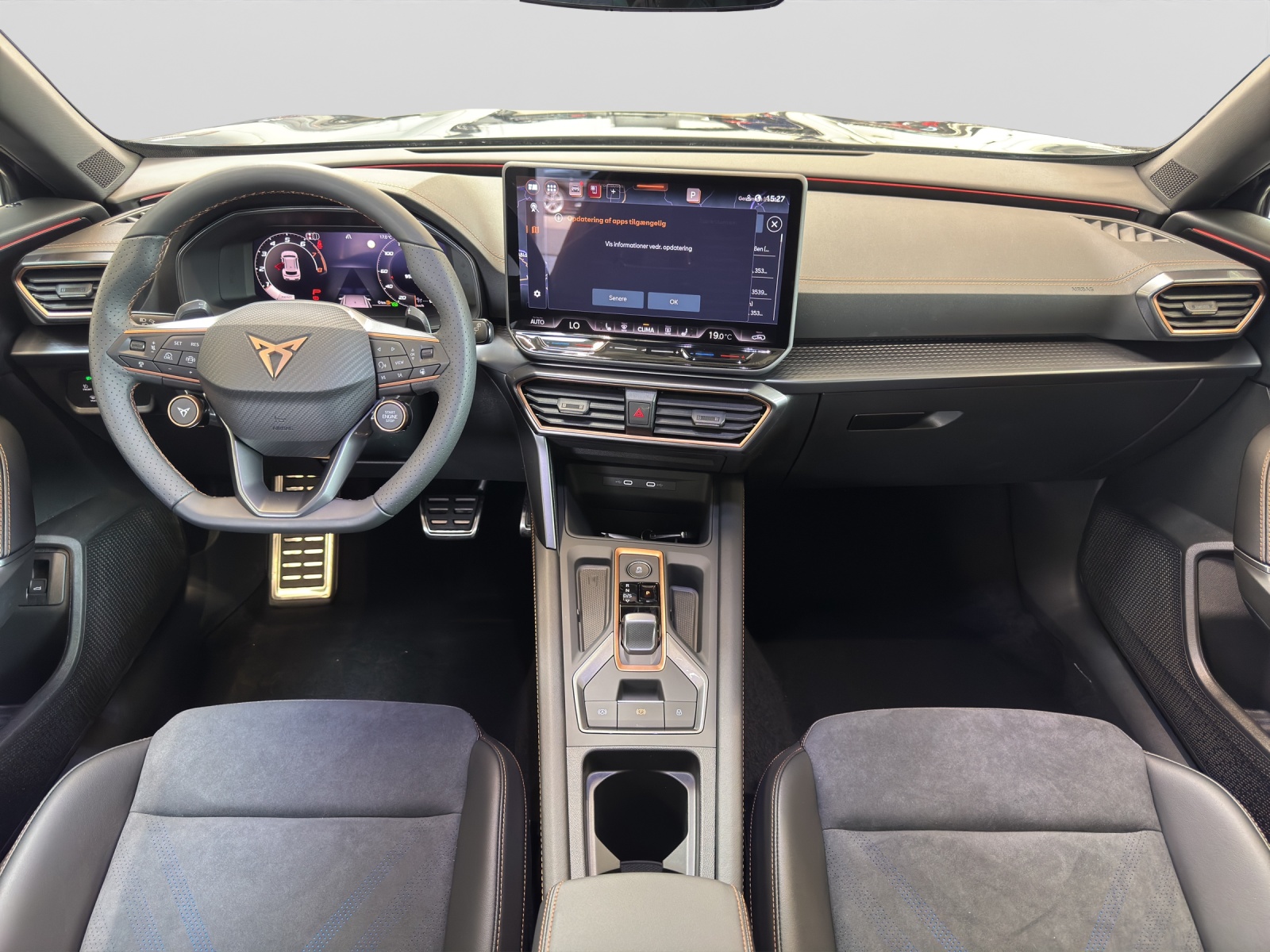 Formentor 2.0 TSI 4Drive DSG VZ AHK Pano Matrix-LED