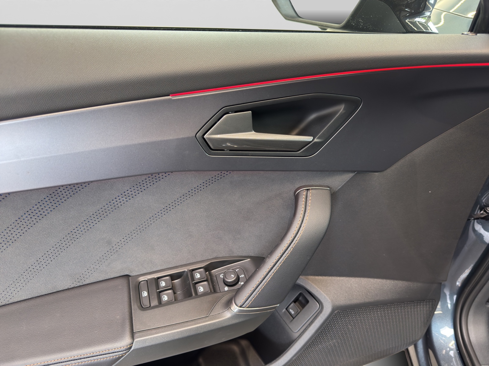 Formentor 2.0 TSI 4Drive DSG VZ AHK Pano Matrix-LED