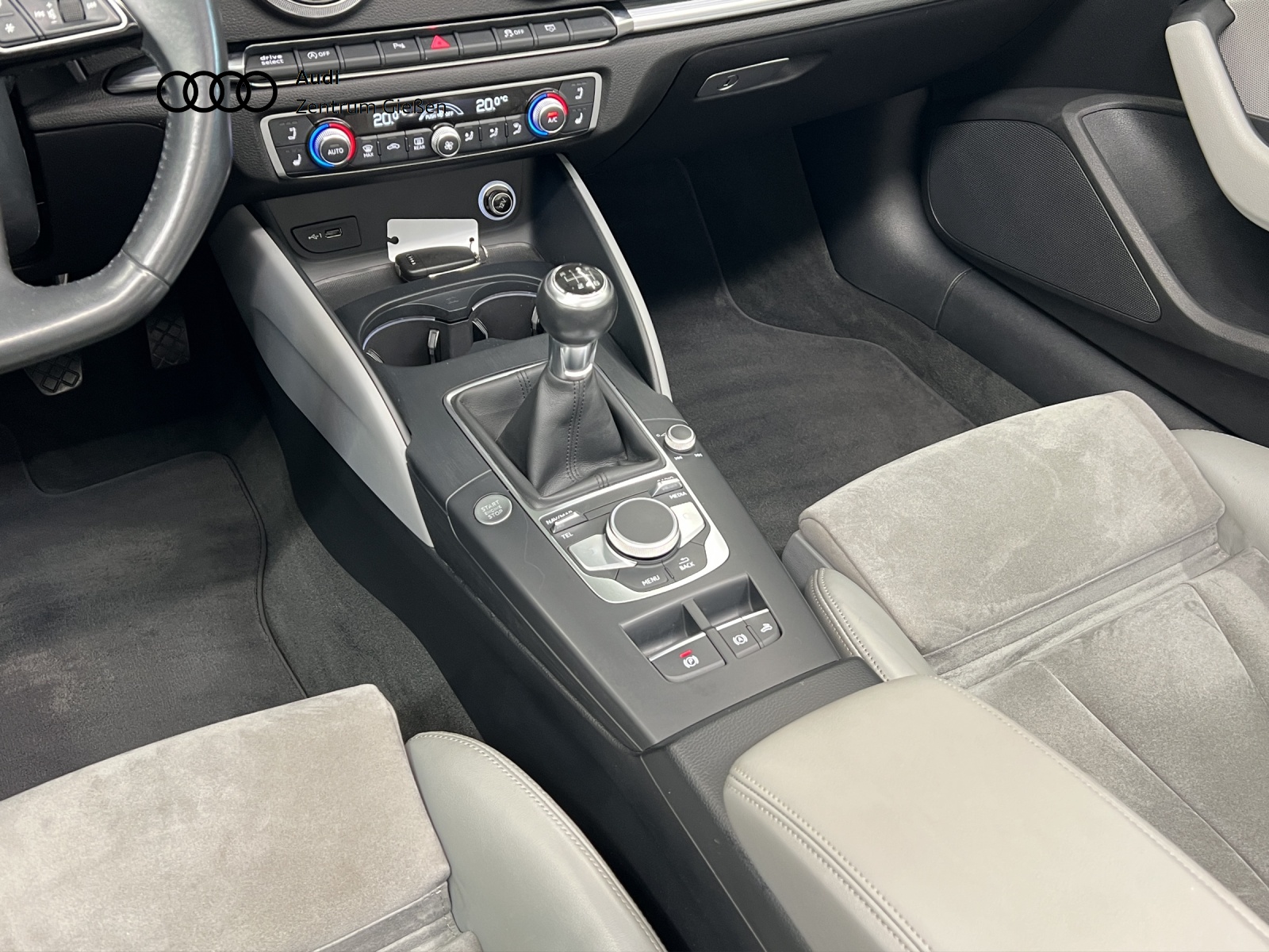 A3 Cabriolet 1.4 TFSI sport Navi LED Kopfraumheizung