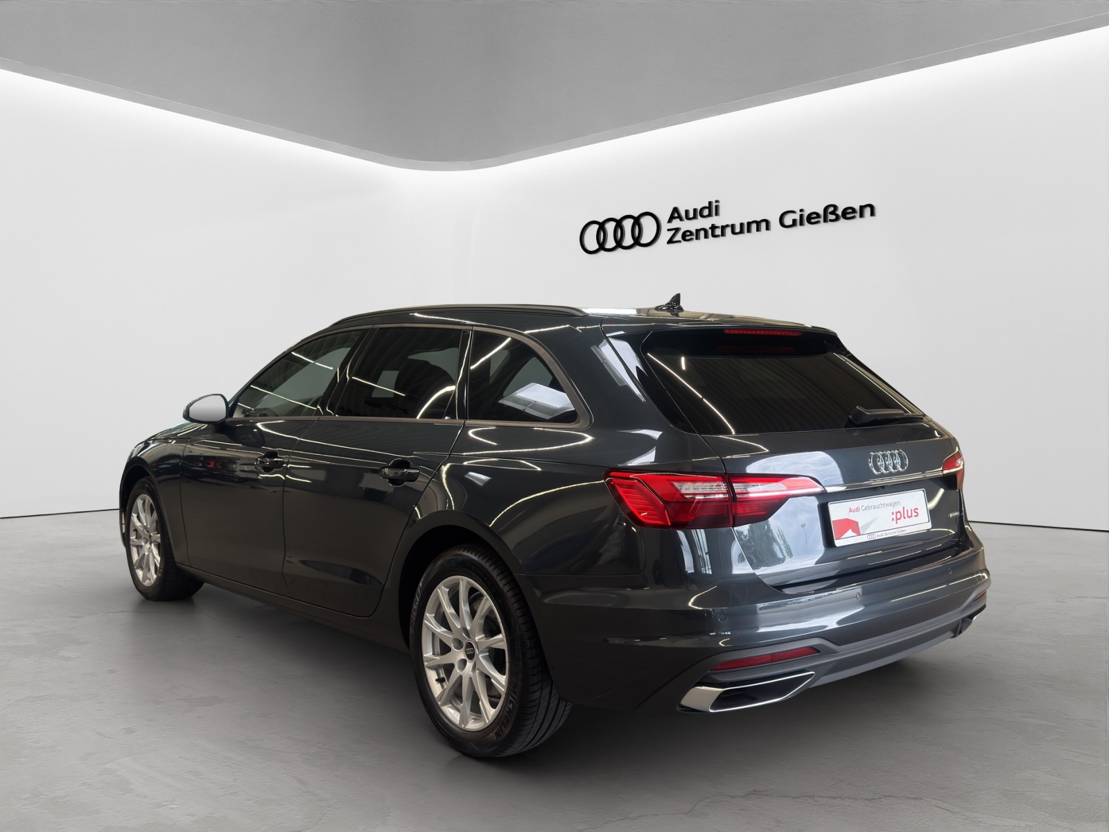 A4 Avant 40 TFSI quattro basis LED Navi Kamera