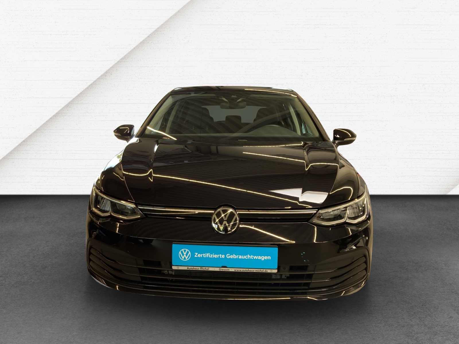 Golf VIII 1.5 eTSI DSG Life LED TravelAssist Navi Sitzheizung