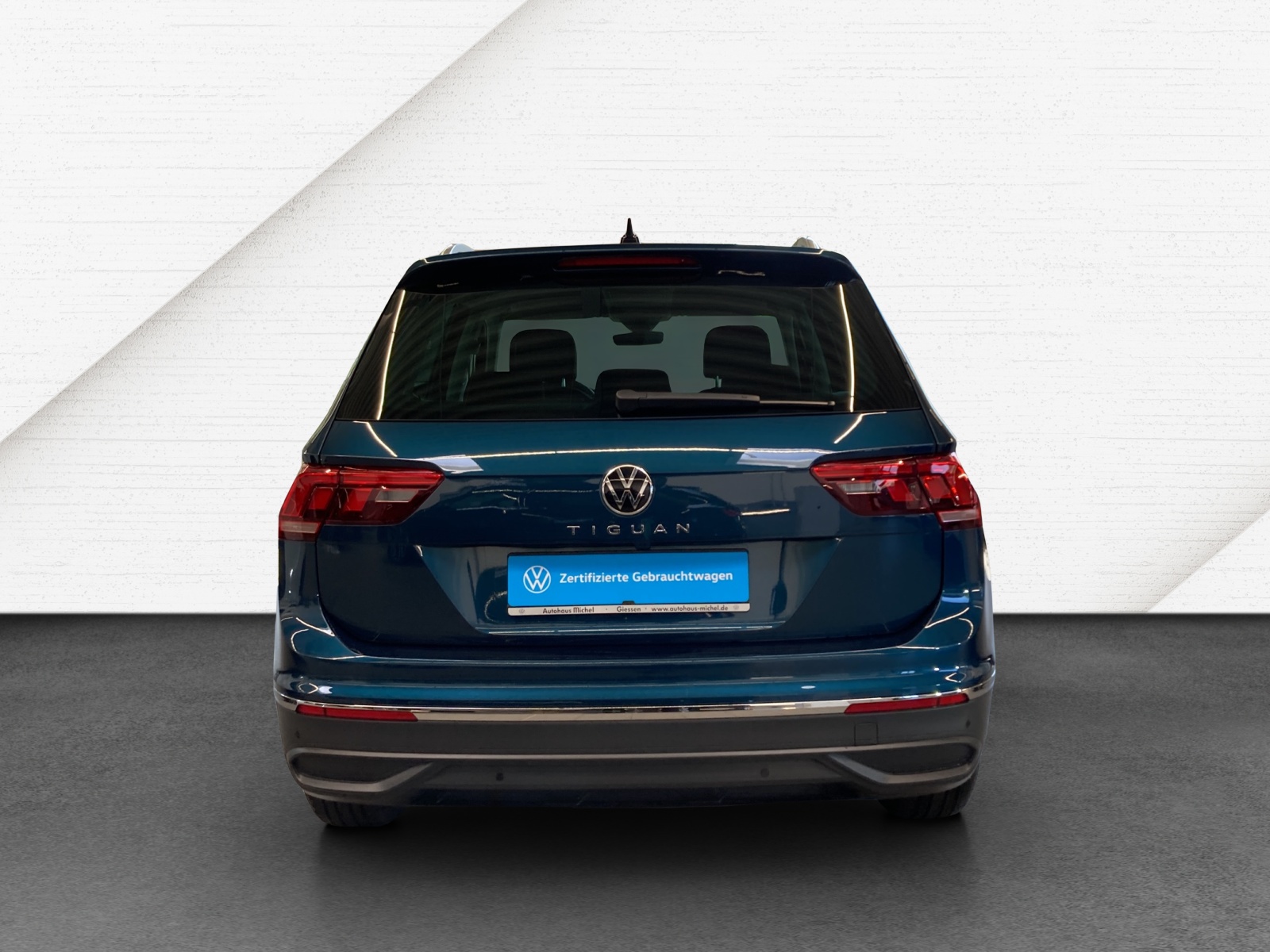 Tiguan 2.0 TDI DSG Move LED TravelAssist Navi AHK