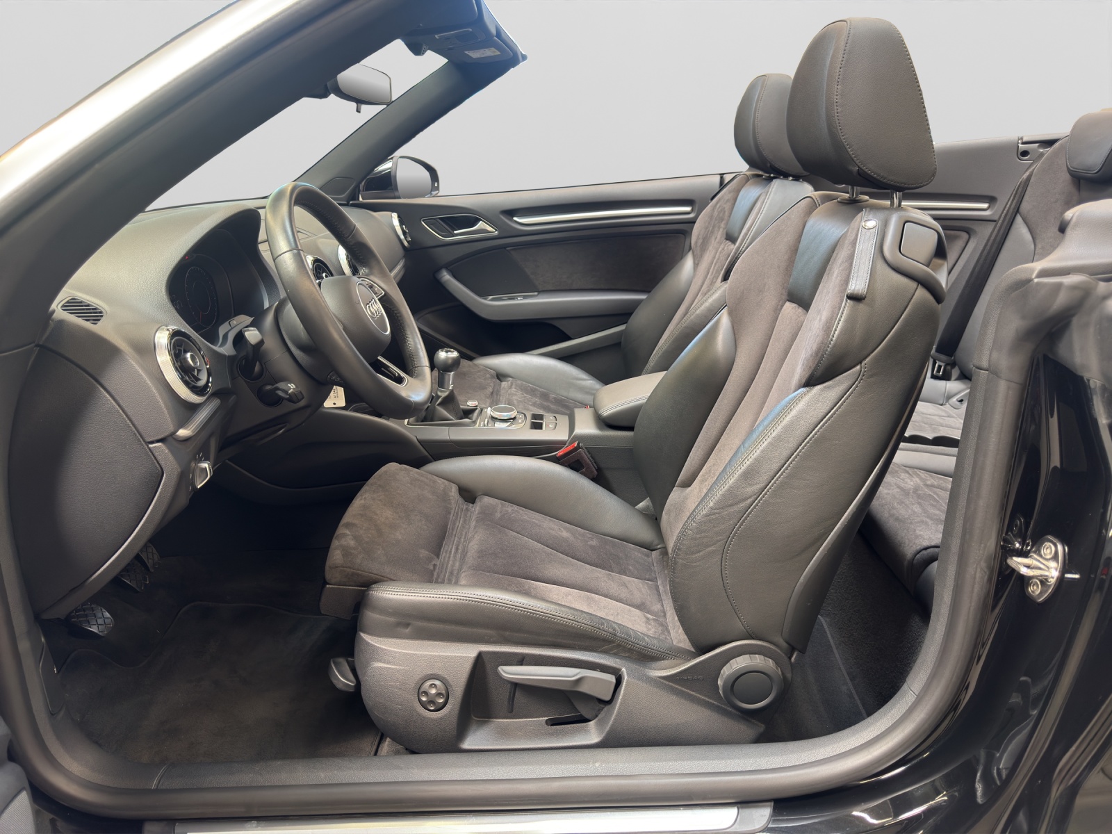 A3 Cabriolet 35 TFSI sport Technology Selection