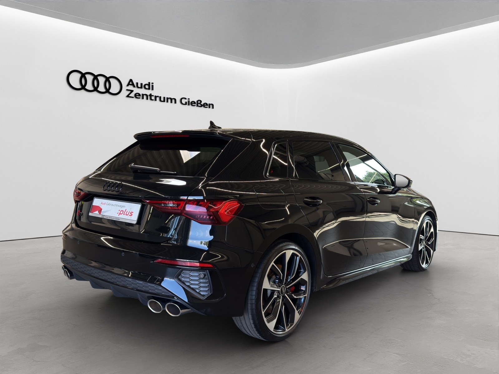 S3 Sportback TFSI quattro Black B&O Matrix-LED Navi