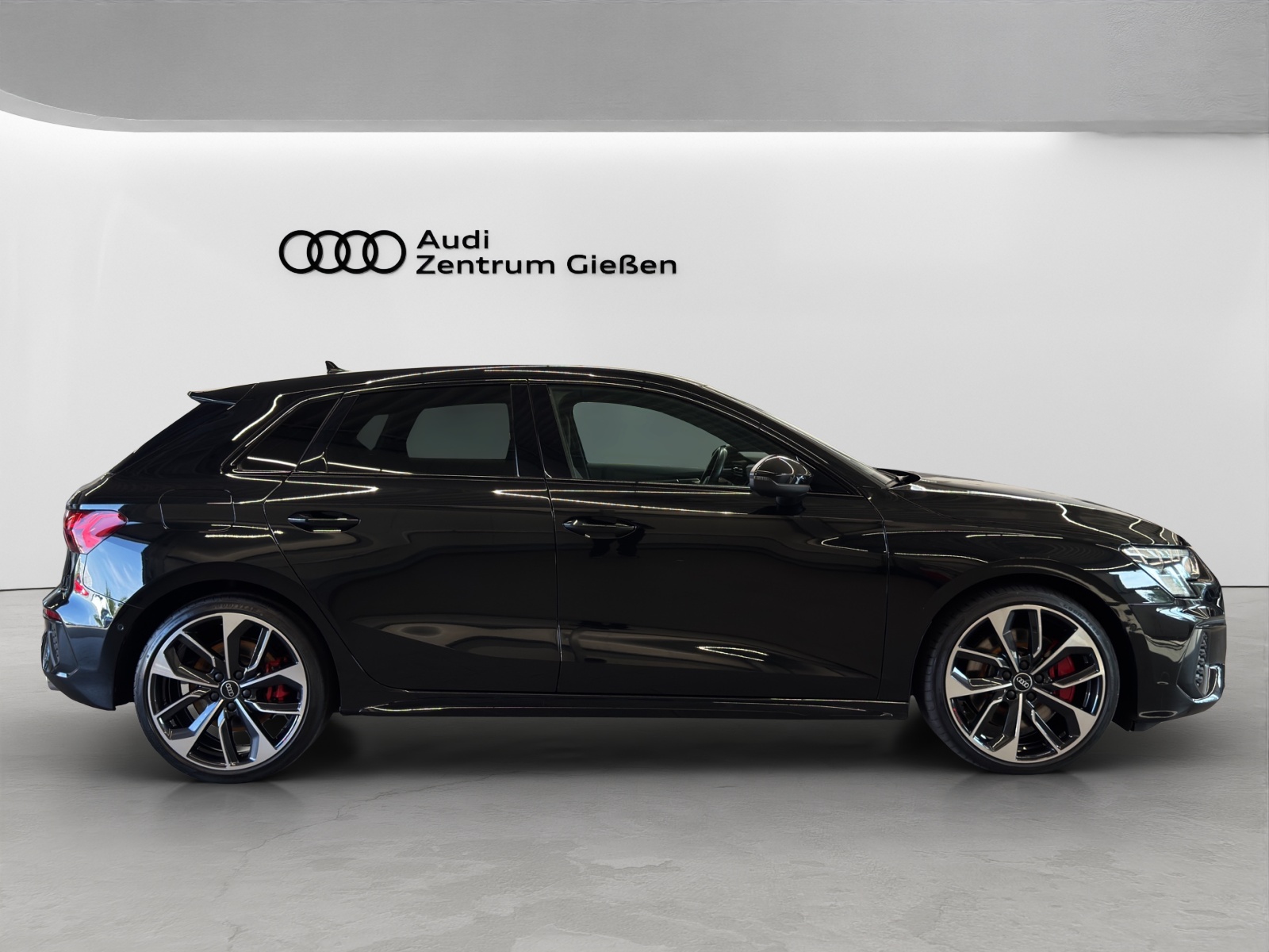 S3 Sportback TFSI quattro Black B&O Matrix-LED Navi
