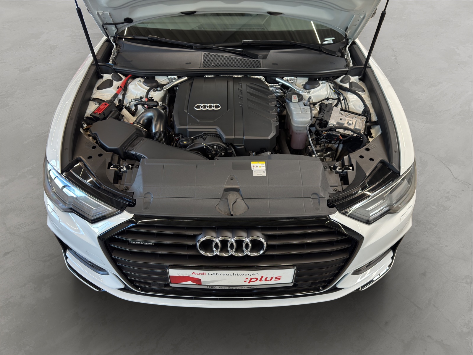 A6 Avant 45 TFSI quattro S line Black AHK Kamera Navi LED