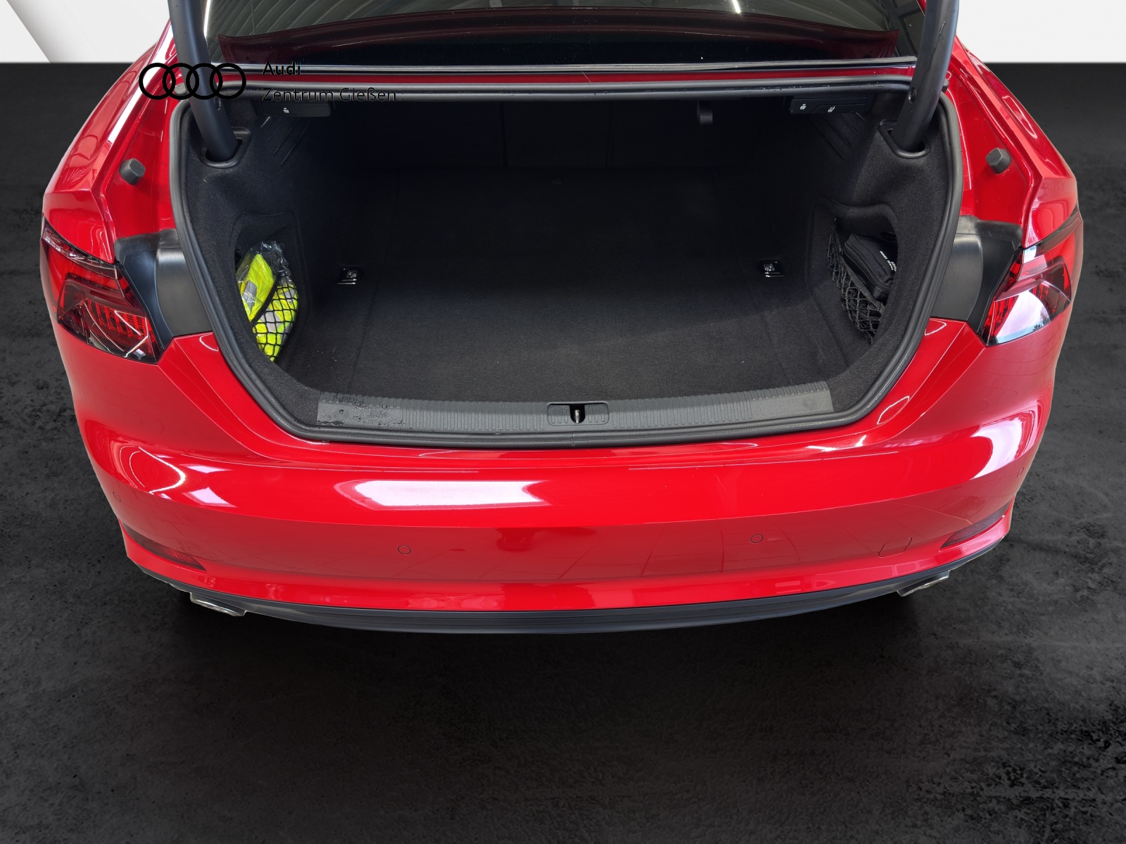 A5 Coupe 40 TFSI S line sport Black ACC Kamera Navi LED