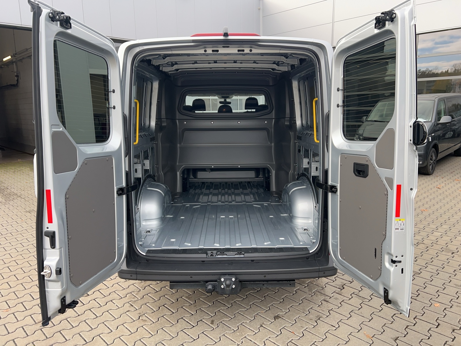 Crafter Kasten PLUS 35 Trendline 2.0 TDI Autom. LED KLIMA AHK KAMERA Standheizung ACC