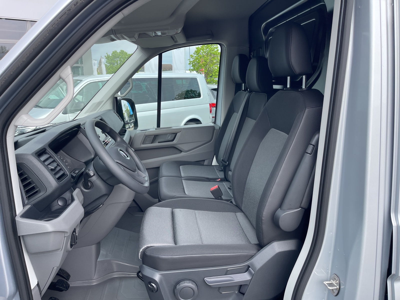 Crafter 35 Kasten 2,0 TDI AHK Schwingsitz AHK Klima Kamera